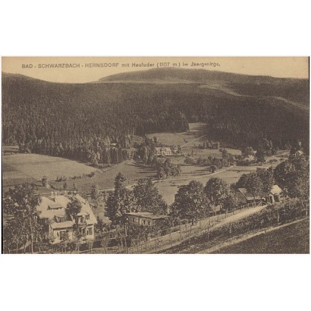 Bad-Schwarzbach-Hernsdorf mit Heufuder (1107 m) im Isergebirge