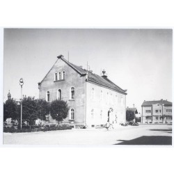 "Kobylin - Ratusz fot. J. Siudecki 60-138 32827 barwna"