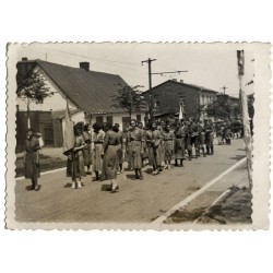 Defilada harcerska 1937 / "Dąbrowa Górn. Dn. 27.V.1937r. [...] Kl. VII."