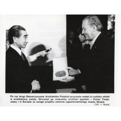 "[...] znakomity architekt japoński - Kenzo Tange [...] CAF - Rosiak"