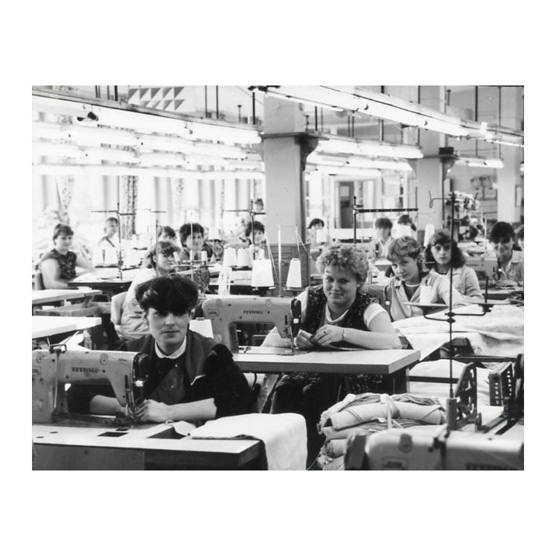 "Buk Spółdzielnia pracy "Bukowianka" fot. L. Surowiec 71-1144 32048-5 barwne"