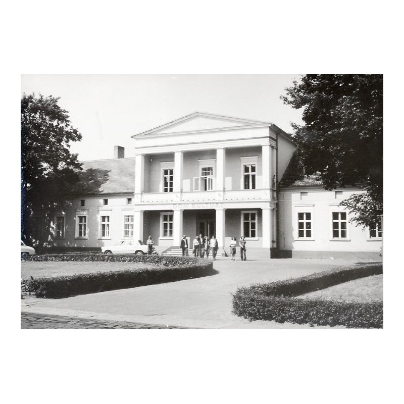 "Leszno Wojew. Dom Kultury fot. J. Siudecki 60-98 28548 kolor"