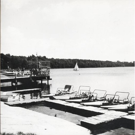 "Lubasz, Ośrodek wypoczynkowy nad jez. Dużym fot. J. Siudecki 68-376 59287 barwne."