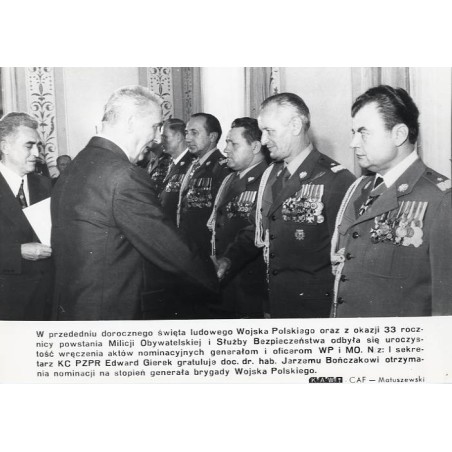 "[...] Edward Gierek gratuluje doc. dr. hab. Jerzemu Bończakowi otrzymania nominacji na stopień generała brygady Wojska Polskieg