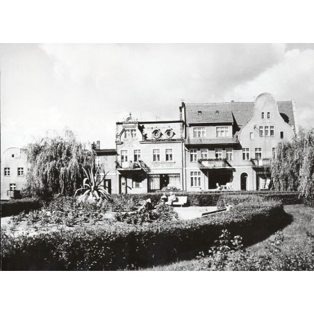 "Margonin. Rynek fot. J. Tymiński 68-113 06158-4 Barwne"