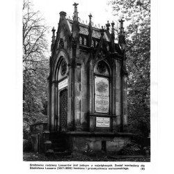 "(9) Cmentarz Powązkowski w Warszawie" / Lesserowie