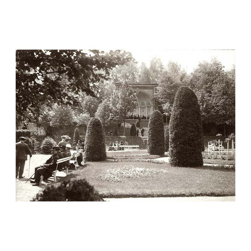 "Bad Polzin Während der Kurmusik 7347 [...]"