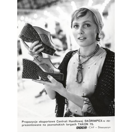 "Propozycje eksportowe Centrali Handlowej SKÓRIMPEX-u zaprezentowane na poznańskich targach TAKON 75. KAW-CAF - Staszyszyn"