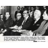 "W Warszawie wręczono dyplomy uznania autorom "Książek roku 1976" [...] prezentujemy (na zdj. od prawej): K. Kąkolewskiego, St.