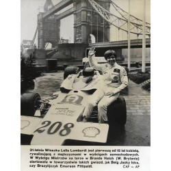 "31-letnia Włoszka Lella Lombardi [...] na torze Brands Hatch (W. Brytania) startowała w towarzystwie takich gwiazd, jak Belg Ja