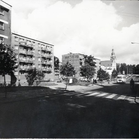 "Trzcianka Fragment ul. W. Sikorskiego Os. XXV lecia. Fot. Siudecki 68-428. 59122 barwne."