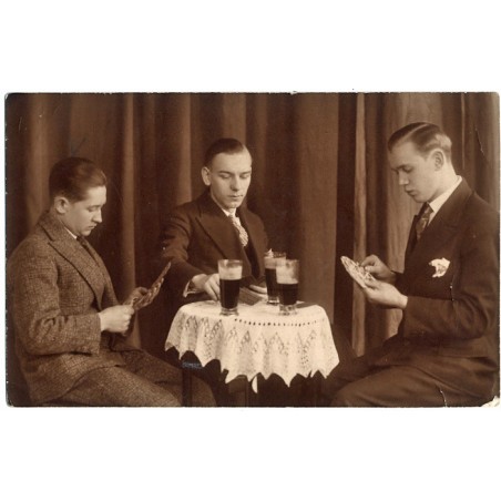 Gra w skata przy piwie