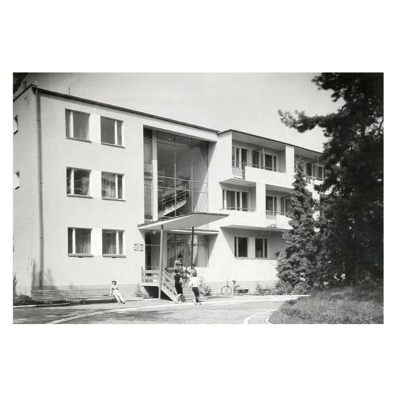 "Ślesin D. W. "Energetyk" fot. J. Roman 15-297 72447 barwne."