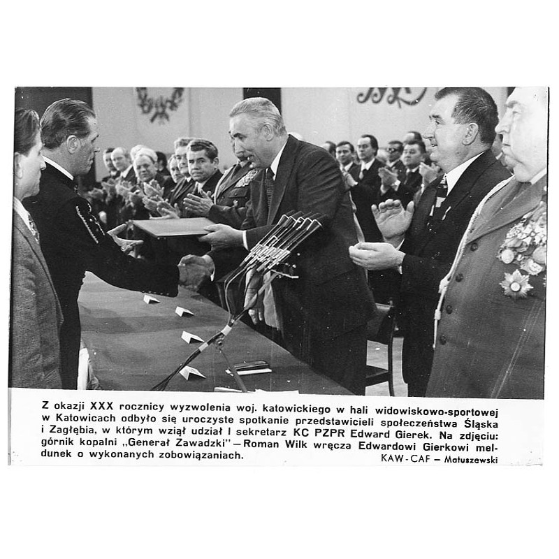"Z okazji XXX rocznicy wyzwolenia woj. katowickiego w hali widowiskowo-sportowej w Katowicach odbyło się uroczyste spotkanie [..