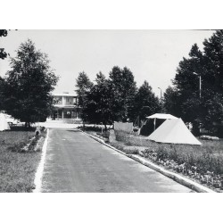 "Margonin. Ośr. POSTiW - pole namiotowe fot. M. Raczkowski k-130166 31-3376"