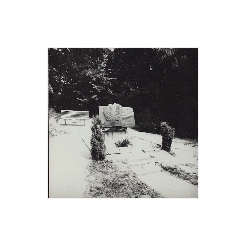 "Głaz pamiątkowy między Zdbicami i Golcami fot. J. Siudecki 59081 68-472 [...]"