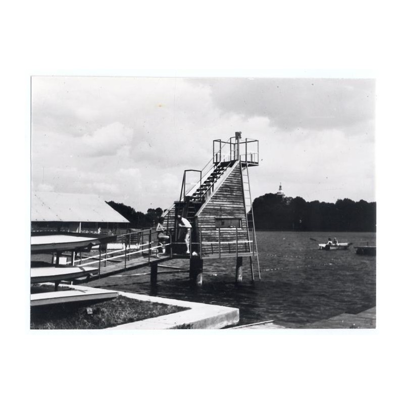 Jezioro Mikorzyńskie / "Mikorzyn ośr. wczas. Huty Alumin. fot. T. Nowak 15-258 59526 barw."