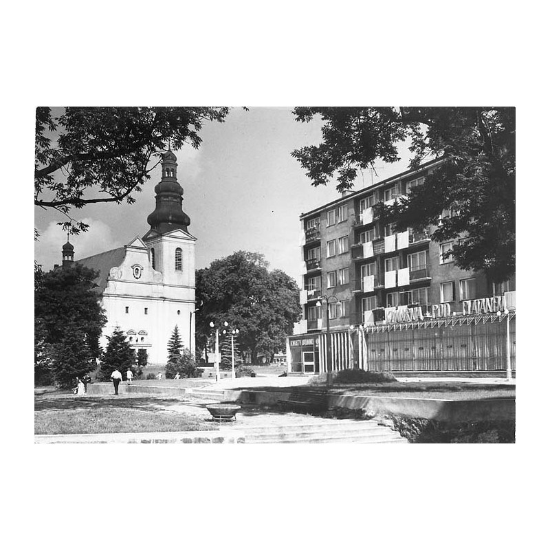 "poznańskie - Trzcianka. Kawiarnia pod Platanem 31-2486"