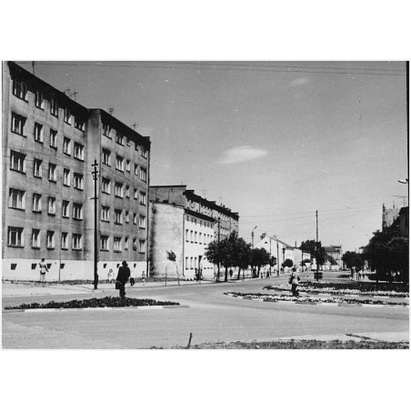 "Okonek. ul. Armii Czerwonej fot. J. Tymiński. 02152-2 Barwne 68-47"