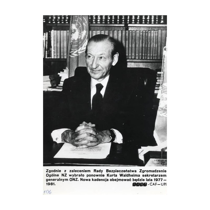 "Zgodnie z zaleceniem Rady Bezpieczeństwa Zgromadzenie Ogólne NZ wybrało ponownie Kurta Waldheima sekretarzem generalnym ONZ [..