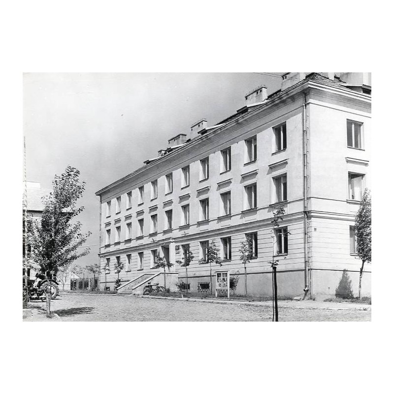 "Mońki-Gmach P R N 20-435"