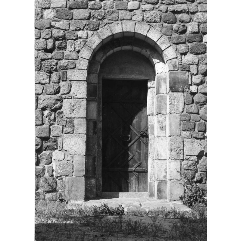 "Giecz - Portal kościoła romańskiego 1969 31-2671"