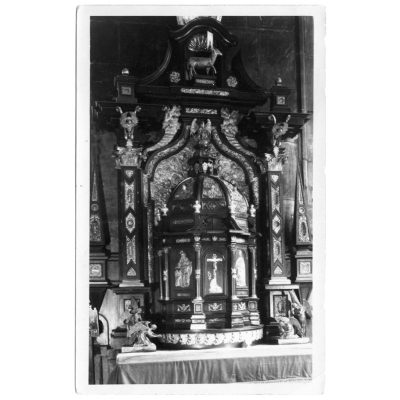 "Tabernakulum w Kaplicy króla Stefana Batorego (w tylnej części Katedry Wawelskiej-za głównym ołtarzem)"