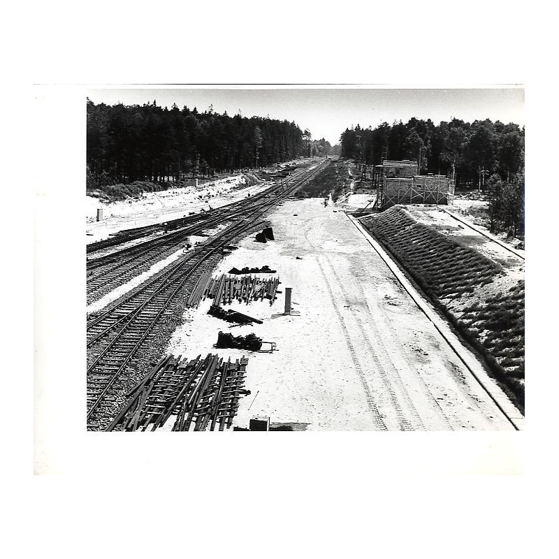 Stacja Kotlarnia podczas budowy. Widoczny powstający budynek nastawni (1965 r.)