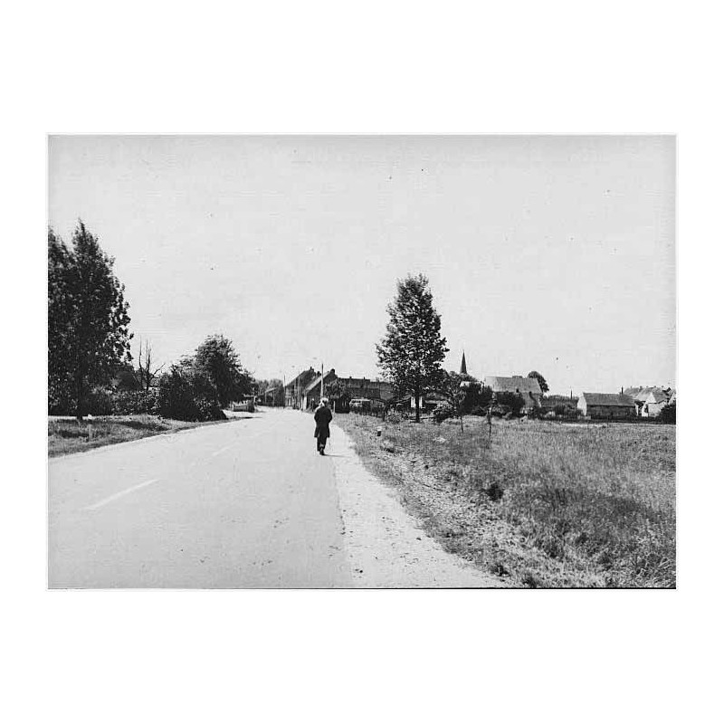 "Mirosławiec - Wał Pomorski - panorama. fot. J. Tymiński. 02101-8 68-65 Barwne"