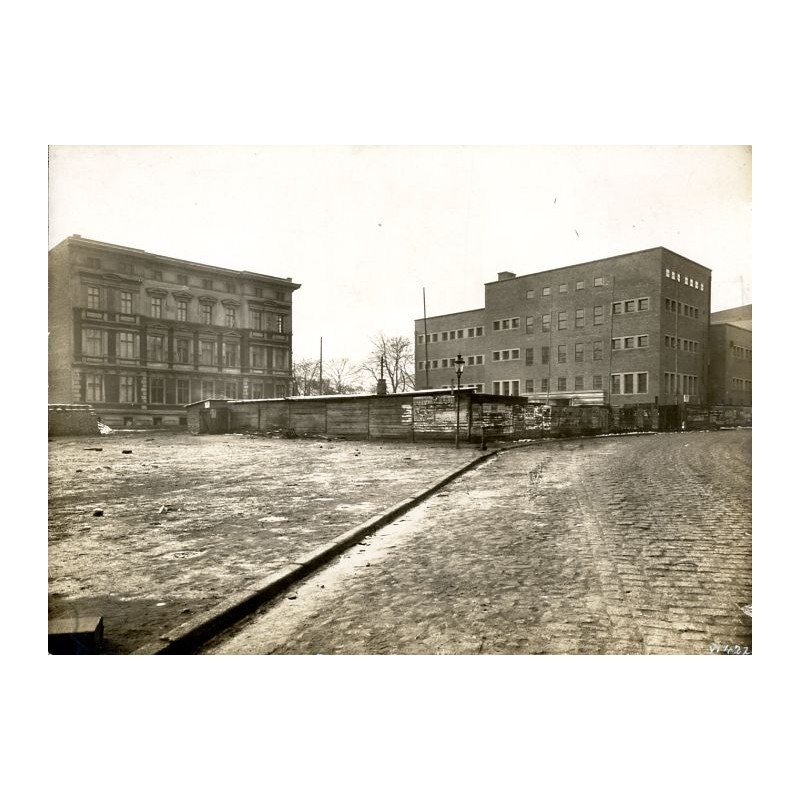Zabrze pl. Krakowski - zakład kąpielowy i muzeum / Hindenburg O.S. Stadtbad und Museum