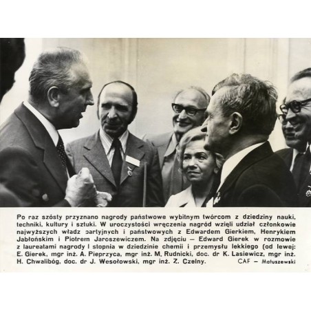 "Po raz szósty przyznano nagrody państwowe wybitnym twórcom z dziedziny nauki, techniki, kultury i sztuki [...] CAF - Matuszewsk