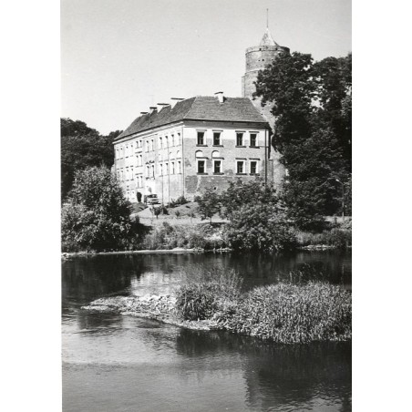 "Uniejów - Zamek fot. B. Łopieńska 15-111 29854 barwne"