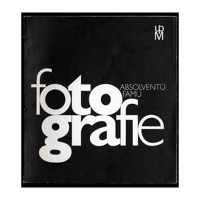 Fotografie absolventů FAMU
