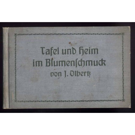 Tafel und Heim im Blumenschmuck
