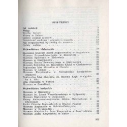 Muzea w Polsce. Przewodnik - informator