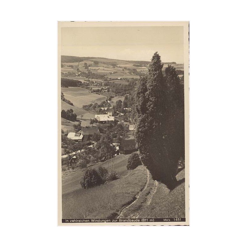 In zahlreichen Windungen zur Brandbaude (811 m) Marx 1451