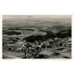 Die Heuscheuer. Blick vom Schweizerhaus nach Passendorf mit Riesengebirge.