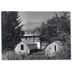 "Góry Bystrzyckie. Schronisko PTTK na Przełęczy Spalona (811 m npm) 36-571"