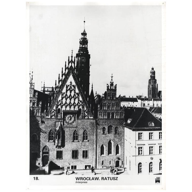 "18. Wrocław. Ratusz. Interpress"