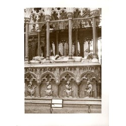 "Kraków: Sarkofag Króla Kazimierza Wielkiego."