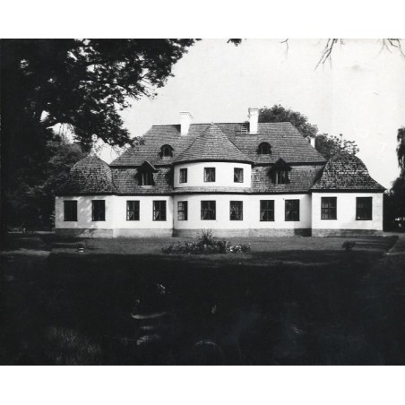 "Koszuty k/ Środy Wlkp Muzeum Ziemi Średzkiej Dwór z XVIII-XIXw - widok od ogrodu fot L. Surowiec 32681-9 71-1202 Barwne"