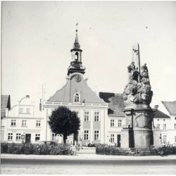 "Rydzyna - rynek fot. J. Woźniak 60-431 65462 barwne"