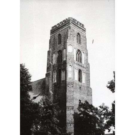 "Gostyń - kościół farny fot. P. Kochański 60-227 38008 barwne"