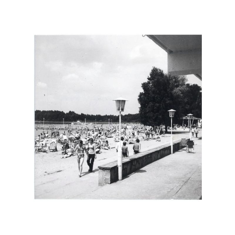 "Skorzęcin. Ośrodek wypoczynkowy fot. St. Wiktor 15-301 barwne"