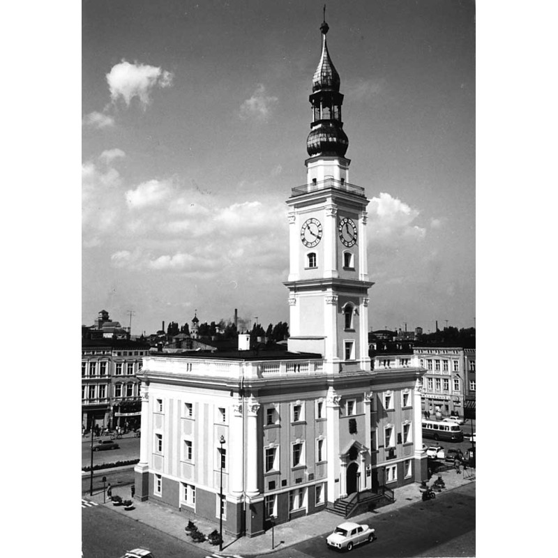 "Poznańskie Leszno ratusz 31-2420"
