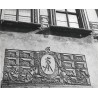 "Poznań. Stary Rynek. Ozdobne godło kamienicy Nr 52 fot. L. Surowiec 71-1081 32031/7"