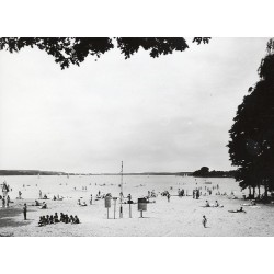 "Boszkowo - plaża przy restauracji "Syrena" nad jez. Dominickim fot. J. Makarewicz 60-35 Barwne 02449-6"