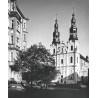 "Poznań. Kościół Franciszkanów-Bernardynów przy Placu Bernardyńskim (widok z ul. Długiej) fot. L. Surowiec 71-1089 32037/7 Barwn