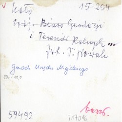 "Koło Gmach urzędu miejskiego fot. T. Nowak 80r - 10,0 15-254 59492 barw."