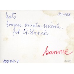 "Koło fragm. osiedla mieszkaniowego fot. W. Stasiak 15-158 10044-1 barwne"